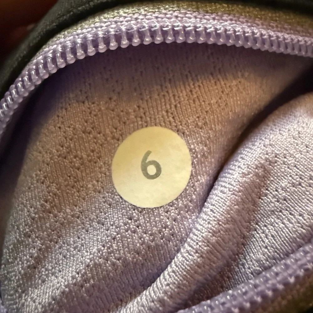 Lululemon Polka Dot Shorts - Picture 3 of 3